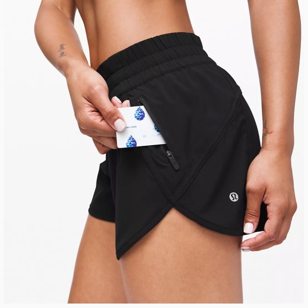 Lululemon Black Tracker Low-Rise Lined Shorts 4”
